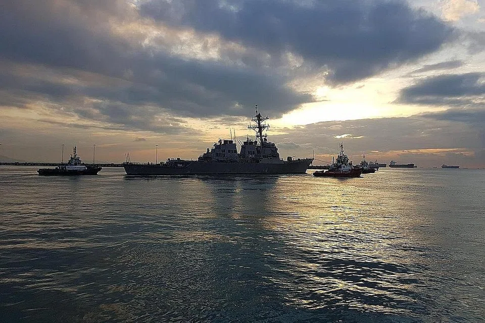 ISU SELAT TAIWAN: Tentera Laut Amerika menggunakan kapal seperti USS John S. McCain ini untuk melalui Selat Taiwan sebagai menunjukkan komitmen Amerika kepada Indo-Pasifik yang bebas dan terbuka. - Foto fail