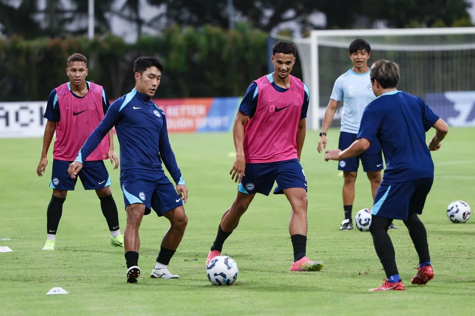 Song Ui-Young, ikhsan fandi