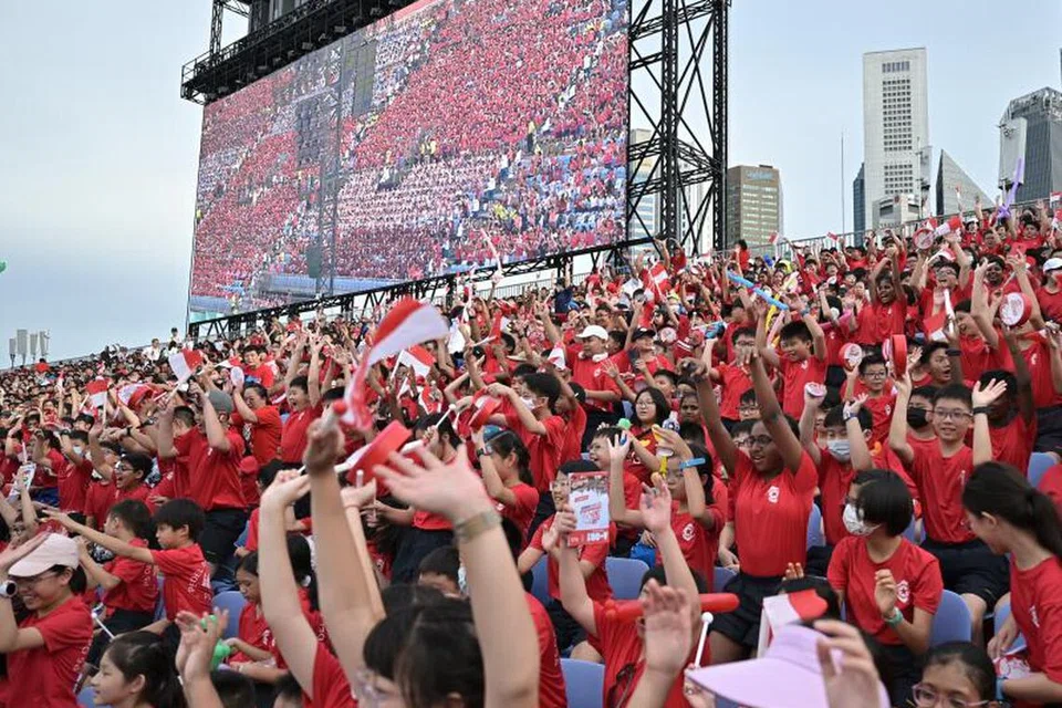 Pelajar Darjah Lima menghadiri pertunjukan Pendidikan Nasional (NE) pada 2023.