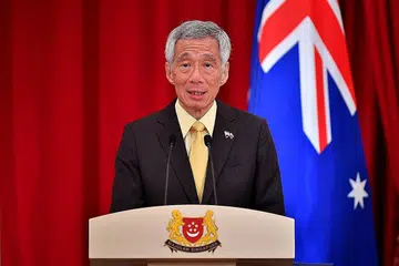 ​- Perdana Menteri Lee Hsien Loong.