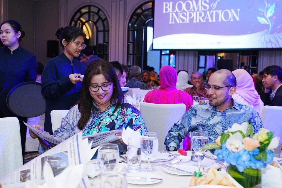 nadia ahmad samdin, Dr Syed Harun Alhabsyi, berita harian, compact