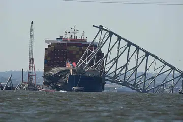 Pemandangan jambatan Francis Scott Key di Baltimore yang runtuh, selepas ia dirempuh kapal kargo MV Dali, pada 26 Mac. 