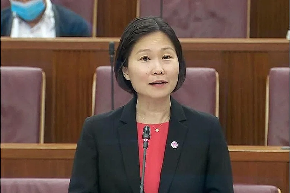 CIK GAN SIOW HUANG