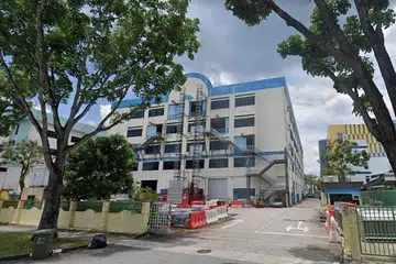 ASRAMA YANG TERJEJAS: Sebanyak 13 kes dikaitkan dengan kelompok di asrama di 43 Sungei Kadut Loop. - Foto TANGKAP LAYAR DARI MAP GOOGLE