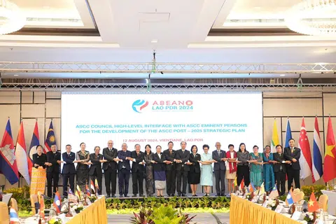 Menteri Pembangunan Sosial dan Keluarga merangkap Menteri Kedua Kesihatan, Encik Masagos Zulkifli Masagos Mohamad (tujuh dari kanan) mewakili Singapura di Mesyuarat Peringkat Tinggi Majlis Masyarakat Sosiobudaya Asean, yang berlangsung dari 12 hingga 13 Ogos di Vientiane, Laos.