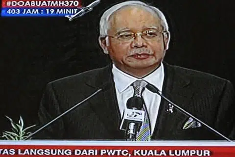 "Kami dengan penuh kesedihan dan kekesalan ingin mengumumkan bahawa dengan data yang terbaru ini MH370 telah berakhir di selatan Lautan Hindi.'' - Datuk Seri Najib Tun Razak, Perdana Menteri Malaysia.