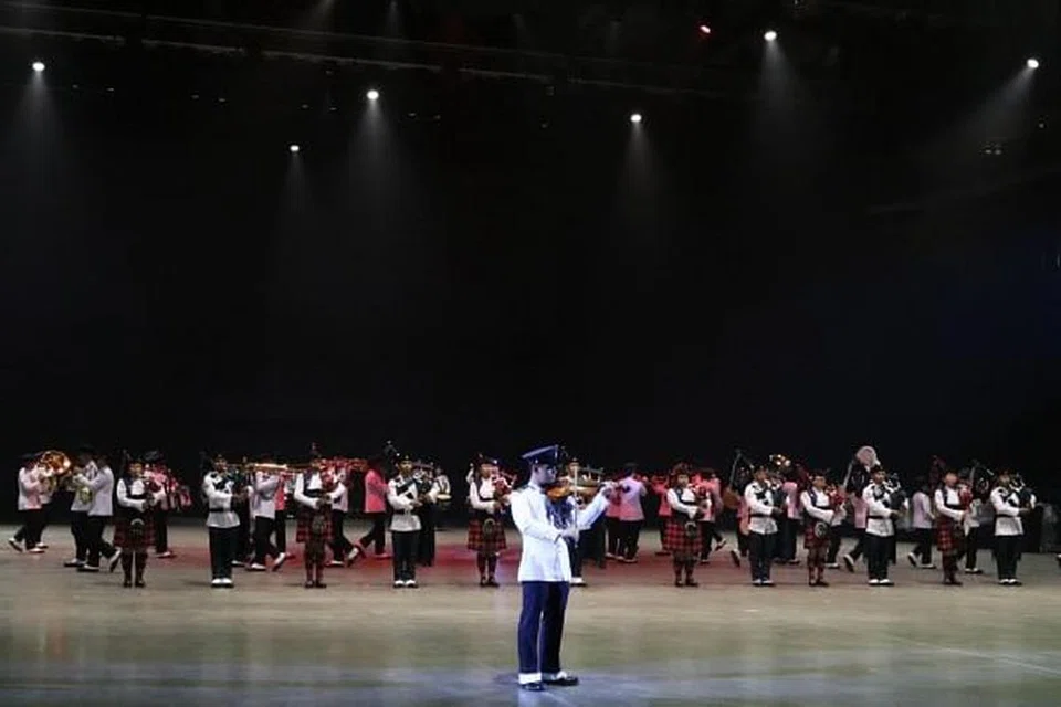 PAMER AKSI: Pancaragam SPF merupakan pancaragam pertama dari Asia yang membuat persembahan di acara Tatu Antarabangsa Royal Nova Scotia.