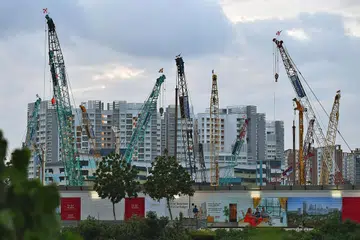 TAMBAH BAIK: Sektor binaan, walaupun yang paling lemah dari segi pembayaran lewat, telah menunjukkan kemajuan. - Foto fail