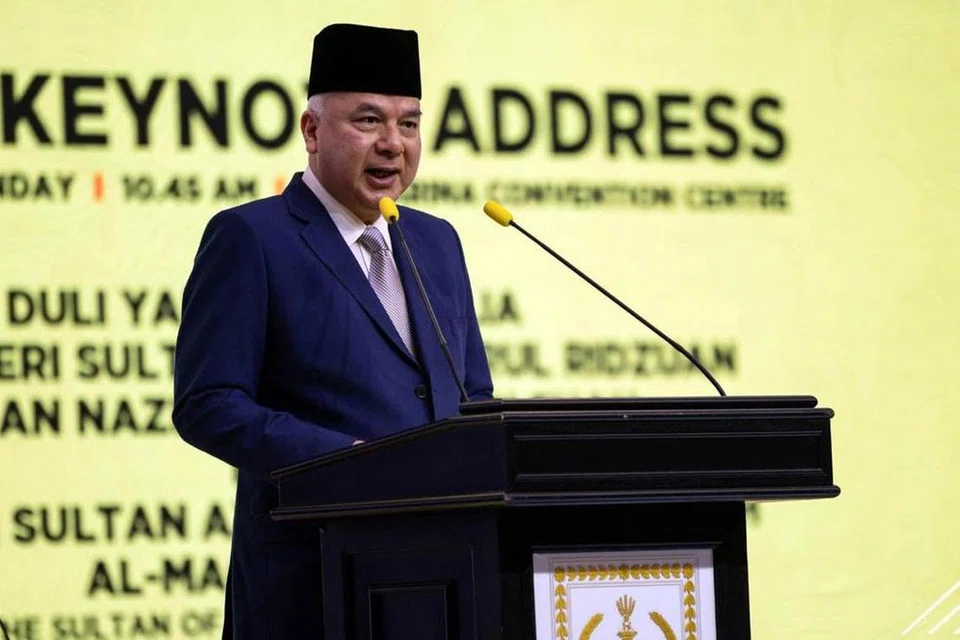 Sultan Perak, Sultan Nazrin Muizzuddin Shah, ketika menyampaikan ucaptama diraja sempena merasmikan Persidangan Pemikiran dan Tamadun Islam Sedunia 2024 (WCIT 2024) di Ipoh, Perak, pada 29 Julai.
