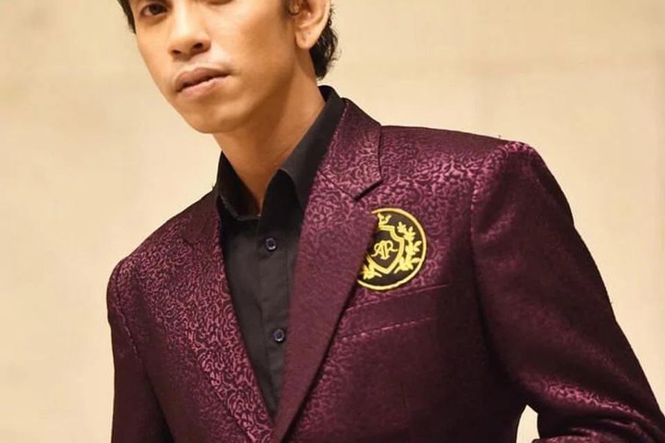 PROGRAM SANTAI: Artis popular seperti Khai Baha dan Naqiu (atas) pernah menyerikan rancangan terbitan Berita Harian, yang menarik puluhan ribu tontonan. - Foto fail