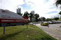 DITUTUP: Tempat letak kereta terbuka di Holland Village ini akan ditutup pada 13 Ogos bagi kerja pembangunan.