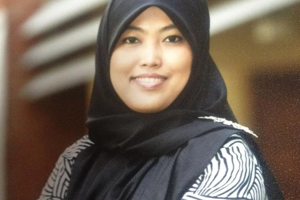 Cikgu Azyanti Mohamed Mudakir