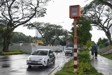 Fungsi penguatkuasaan kelajuan bagi Kamera Lampu Merah akan diaktifkan di seluruh Singapura secara berperingkat.