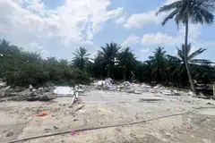 Malaysia, masjid, mosque, Dengkil, roboh, demolish