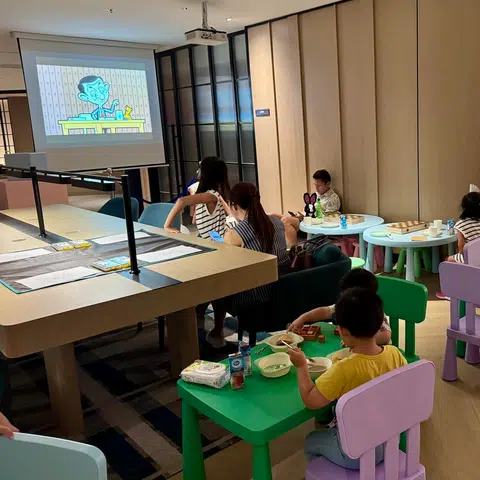 Sudut kanak-kanak berdekatan Sheraton Club.