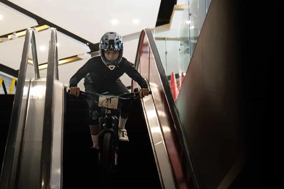 Mohammad Akid Akalil Mohd Reza merupakan antara peserta yang mengambil bahagian dalam perlumbaan basikal gunung di Seletar Mall pada 28 Februari lalu.