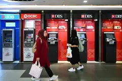 Isu kekurangan ATM di sesetengah kawasan di Sengkang telah dibangkitkan di Parlimen pada Februari, dengan gesaan supaya pihak berkuasa dan bank-bank memastikan akses perbankan yang lebih mudah bagi masyarakat yang memerlukan.