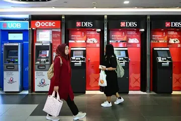 Isu kekurangan ATM di sesetengah kawasan di Sengkang telah dibangkitkan di Parlimen pada Februari, dengan gesaan supaya pihak berkuasa dan bank-bank memastikan akses perbankan yang lebih mudah bagi masyarakat yang memerlukan.