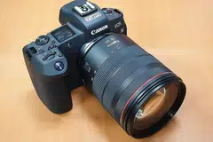 CANON EOS R: Kamera 'mirrorless' keluaran Canon mampu menandingi kamera DLSR yang sering digunakan golongan jurufoto profesional. - Foto CANON