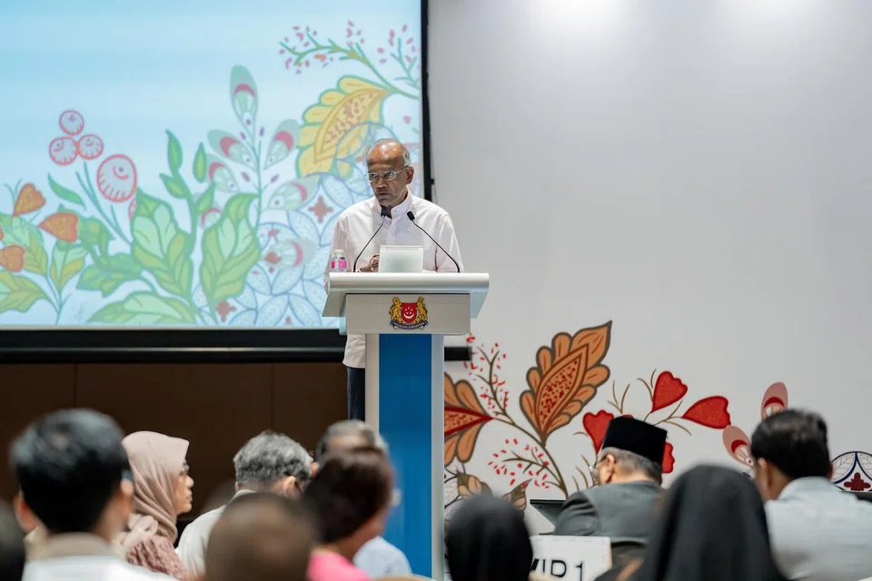 PUJI KERJASAMA MMO: Menteri Ehwal Dalam Negeri merangkap Undang-Undang, Encik K. Shanmugam, memuji kerjasama Badan Melayu/Islam (MMO) dalam membantu dan menyokong pesalah, bekas pesalah Melayu/Islam, serta keluarga mereka dalam perjalanan pemulihan.