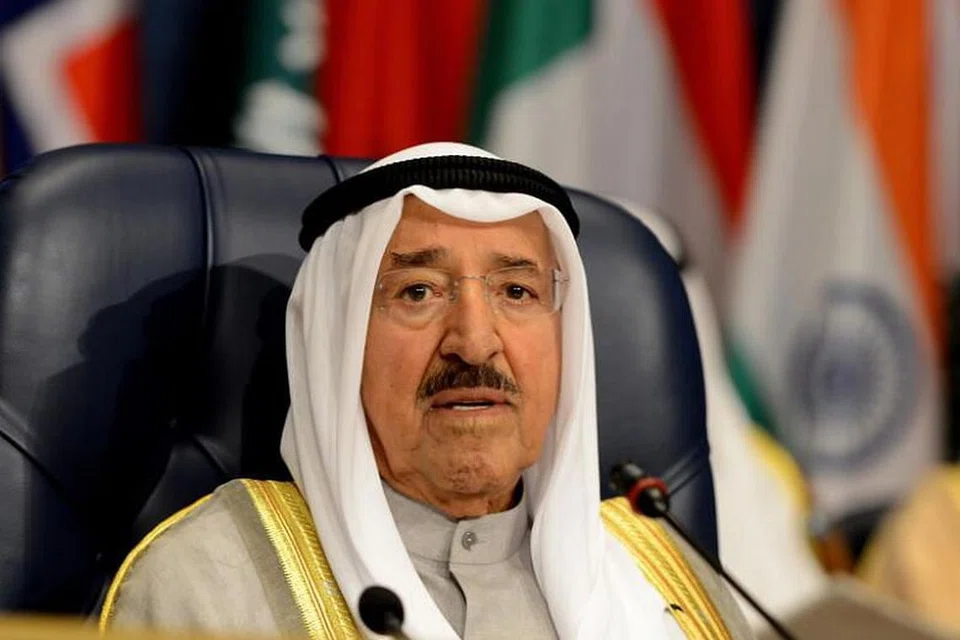 PEMIMPIN BERWIBAWA: Dalam surat ucap takziahnya, Presiden Halimah Yacob menyifatkan pemimpin Kuwait, Emir Sheikh Sabah Al Ahmad Al Jabber Al Sabah, yang meninggal dunia pada Selasa (29 September) sebagai negarawan yang bekerja secara aktif dalam menggalak keamanan dan persefahaman. - Foto EPA-EFE