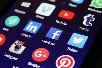 catatan wartawan, teknologi, online, risiko, buli siber, cyberbully