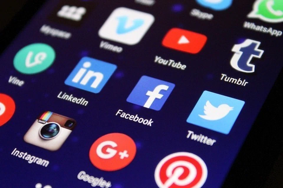 catatan wartawan, teknologi, online, risiko, buli siber, cyberbully