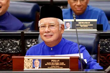 YAKIN MENANG: Perdana Menteri Malaysia, Datuk Seri Najib Razak, tidak merasakan Umno akan ditolak dalam pilihan raya umum yang bakal diadakan tidak lama lagi. - Foto fail
