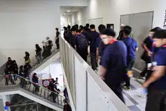 Proses saringan dan pemantauan individu yang bekerja atau berkhidmat sebagai sukarelawan bersama kanak-kanak dan golongan belia juga akan dikaji  jawatankuasa semakan untuk memperkukuh langkah-langkah perlindungan kanak-kanak dalam persekitaran keagamaan.
