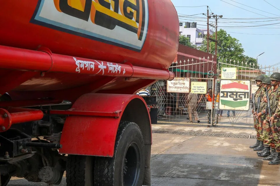 krisis tenaga, bangladesh