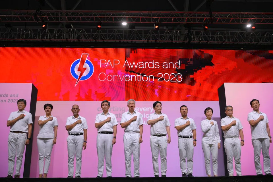 KEPIMPINAN 4G: Timbalan Perdana Menteri dan Menteri Kewangan Encik Lawrence Wong berkata beliau akan terus bekerjasama dengan pasukan pemimpin 4G untuk melakar hala tuju Singapura.