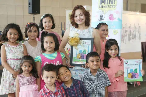INSPIRASI DARIPADA TAMAN: Rilla Melati di pelancaran bukunya, Si Pencuri Ketawa: Kisah di dalam Taman di Persisiran. - Foto QASHRUL HIDAFI