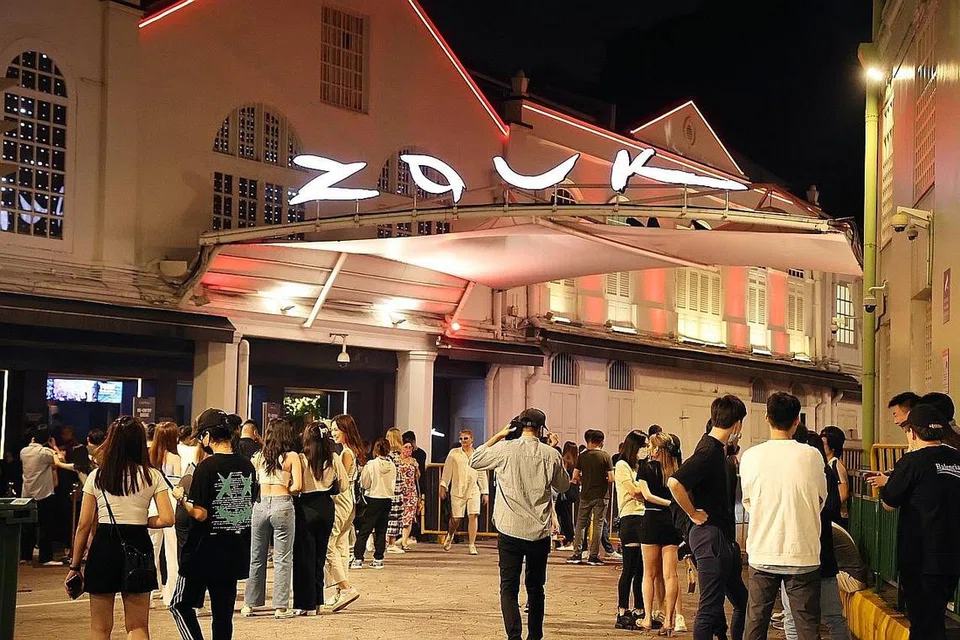 KES PENIPUAN: Sekurang-kurangnya 10 laporan polis telah dibuat berkaitan penipuan itu, kata polis dalam satu nasihat semalam. - Foto SHIN MIN