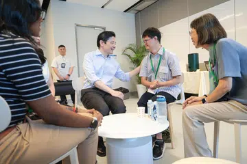 Singapura, Lawrence Wong, Vista@Enabling Village, PWD, golongan kurang upaya