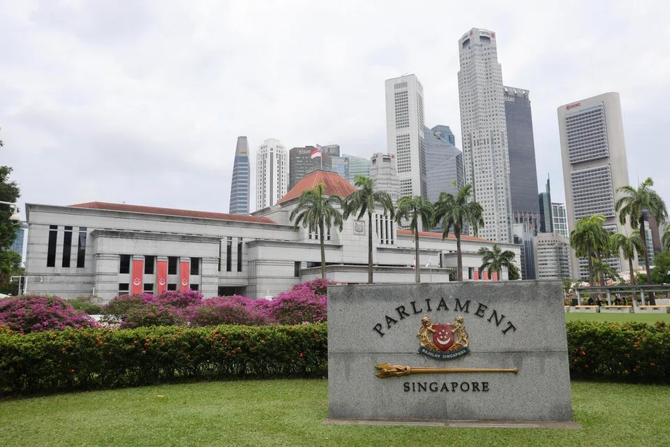 Parlimen bersidang pada 23 September.