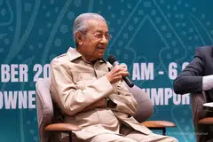 Tun, Dr, M, IJN