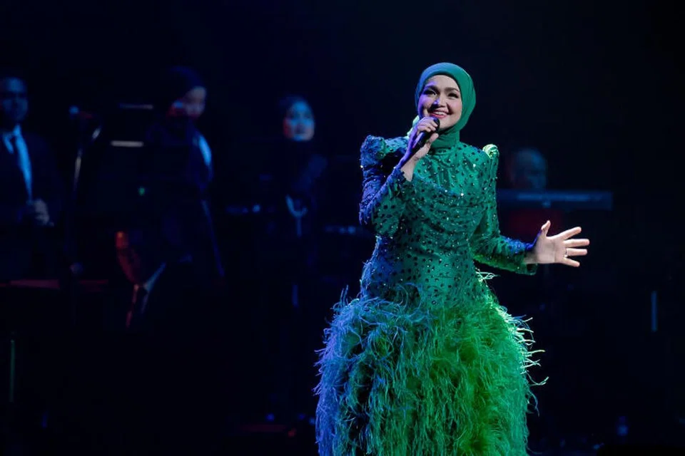 Datuk Seri Siti Nurhaliza menghargai jasa Singapura dalam mengiktiraf bakatnya dari awal lagi, seawal Anugerah Muzik Singapura pada 1996.