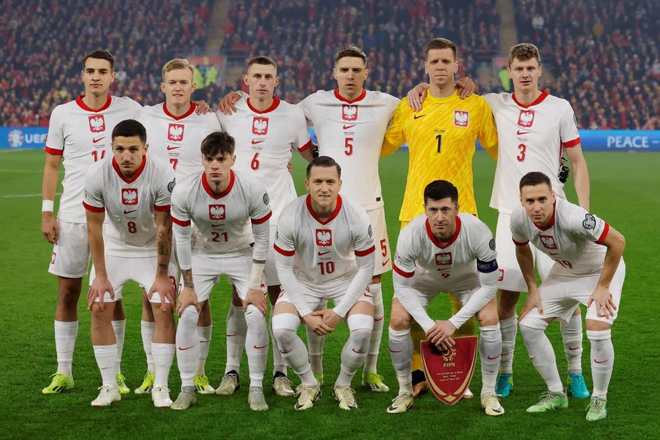 Poland masih mampu memberi tentangan kepada pasukan Belanda, namun perlu mengawasi beberapa pemain lawan yang berpengalaman dan dikenali di Eropah.