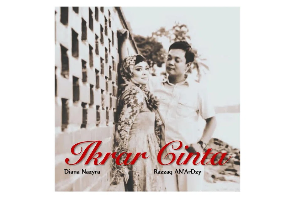 RAI KASIH: Pasangan suami isteri, penyanyi Diana Nazyra dan suami, Razzaq AN'Ardzy merakamkan lagu 'Ikrar Cinta' - lagu duet terbaru produk muzik Singapura. - Foto DIANA NAZYRA