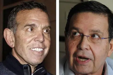 TIDAK MENGAKU: Naib presiden Fifa, Juan Angel Napout (kiri), dan Rafael Callejas menafikan tuduhan rasuah. - Foto-foto AFP