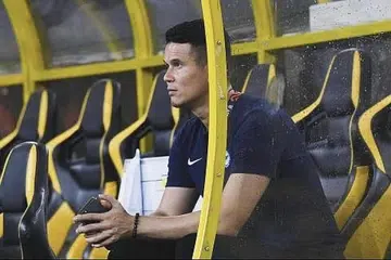 MINTA MAAF: Baihakki telah memenangi tiga kejuaraan Piala AFF bersama Singapura. - Foto INSTAGRAM I.AM.BAIHAKKI