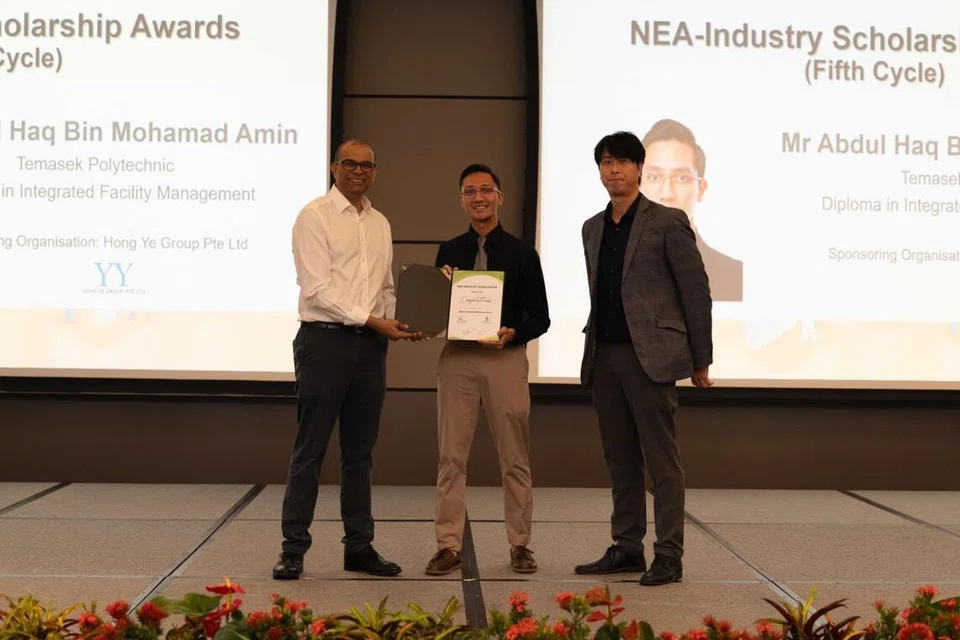 kemampanan sekitaran, biasiswa NEA, pengurusan kemudahan bersepadu