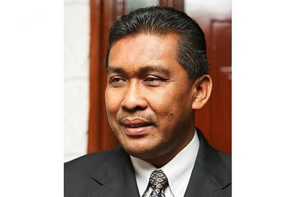 DATUK TAKIYUDDIN HASSAN: Menyifatkan perpaduan umat Islam sebagai agenda besar.