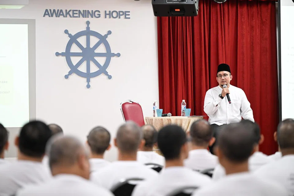 dr izal mustafa kamar, motivasi mufti