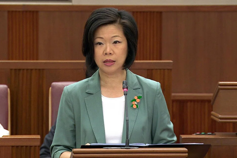Menteri Negara Kanan (Ehwal Luar merangkap Pembangunan Negara), Cik Sim Ann.