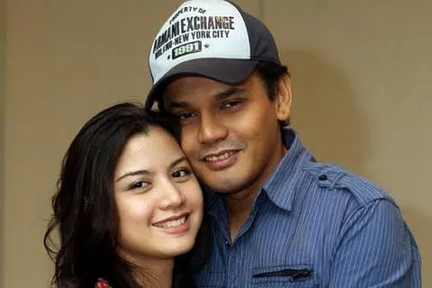 MENANTI SAAT BAHAGIA: Yusry dan Lisa Surihani bakal menerima cahaya mata pertama mereka bulan depan. - Foto fail
