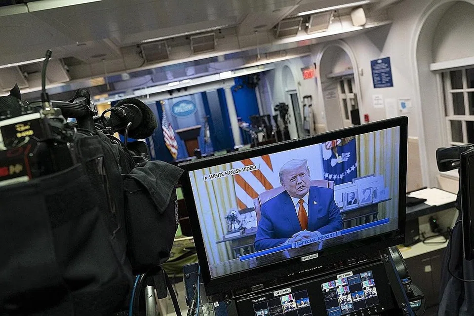 SERU KEAMANAN: Encik Trump menggesa penyokongnya supaya mengamalkan perdamaian dalam satu kenyataan video di YouTube. - Foto EPA-EFE