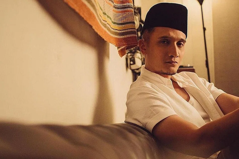 FAUZIE LAILY: 'Tersebutlah Kisah' merupakan projek tahun akhir ijazah sarjana mudanya yang menerapkan tentang kepentingan dan kemurnian bahasa Melayu. - Foto INSTAGRAM FAUZIE LAILY