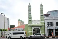 Projek pemulihan dan naik taraf terhadap bangunan Masjid Jamae Chulia dianggarkan menelan belanja $3 juta. Ia termasuk membaiki kelembapan air yang semakin meningkat di dinding dan rekahan permukaan. Kemudahan bebas halangan seperti tanjakan dan susur tangan juga akan disediakan untuk memudahkan akses jemaah.
