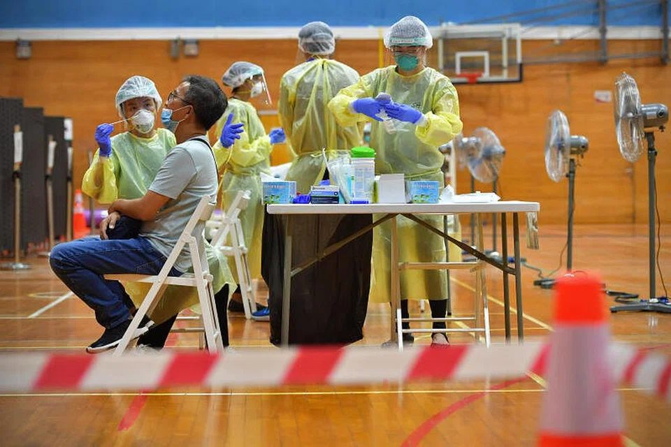 MOH mengumumkan tujuh kelompok jangkitan melibatkan dormitori telah ditutup setelah tiada kes baru dilaporkan.